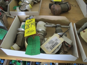 LOT (3) TO INCLUDE: (1) VALVE, GLOBE TYPE, 1" SIZE, 1500 LB RATING, 316 SS MATERIAL, BUTT WELD CONNECTIONS, SA182 SPECIFICATION, SCREW YOKE STYLE, (SEE BELOW) TRIM, PACKING SOFTGOODS, T-HANDLE OPERATOR. HARD FACED SEAT AND DISC, INCONEL DIAPHRAGM, NICKEL PLATED CARBON STL A105 YOKE TRIM. PART # SC-D-9915-BW8-(2), (1) VALVE, GLOBE TYPE, 1" SIZE, 1500 LB, 2485 LB/650 DEGREE F, 3631 LB/100 DE RATING, 316 SS MATERIAL, BUTT WELD CONNECTIONS, SA182 SPECIFICATION, SCREWED YOKE, Y-BODY STYLE, HARD FACED SEAT AND DISC, INCONEL DIAPGRAGM TRIM, PACKING SOFTGOODS, T-HANDLE OPERATOR. PAINT CODE N, PART # SC-D-9915-BW8-(1), (1) VALVE, GLOBE TYPE, 1" SIZE, 1513 LB RATING (2485 PSIG AT 650F MAX WORKING PRESSURE), 316 SS MATERIAL, BUTT WELD (SCHEDULE 160)CONNECTIONS, SA182 GRADE F316 SPECIFICATION, SCREW YOKE, Y-BODY STYLE, HARD FACED SEAT OF BODY AND FACE OF DISC, INCONEL DIAPHRAGM TRIM, PACKING SOFTGOODS, T-HANDLE OPERATOR, ANGLED CONSTRUCTION. ASME III, CLASS 1 (SCE MARK NO. 334). PART # SC-D-9915-BW16-(1) (W-51) LOADING & HANDLING FEE $5-